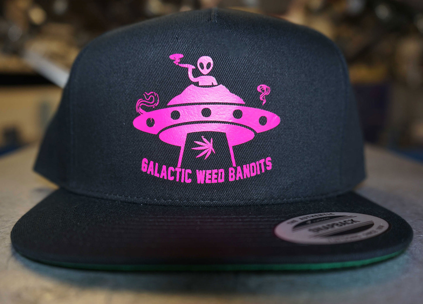 Bent Self 'Galactic Weed Bandits Solo Alien' (Snapback Hat) blk with flo-pink