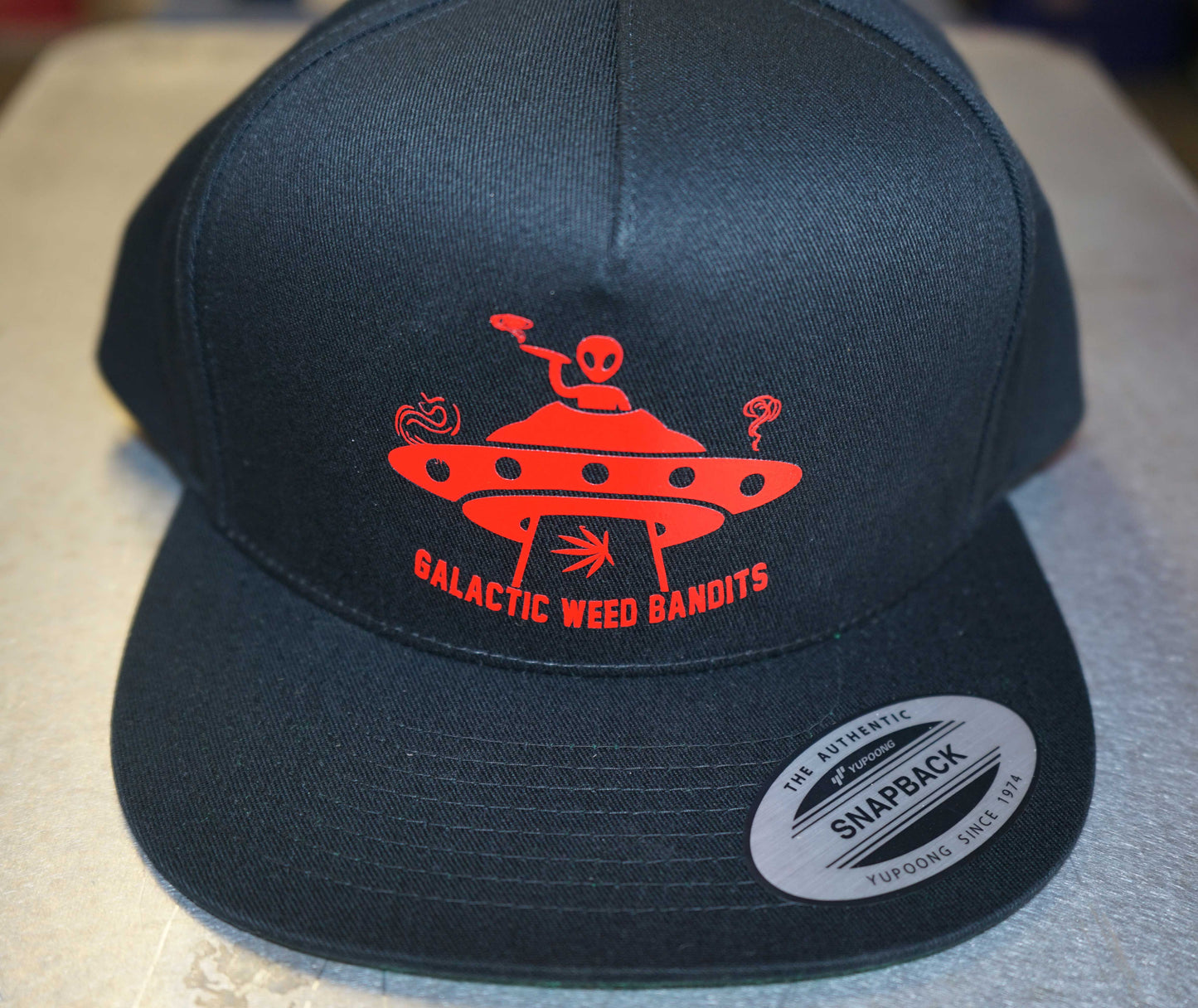 Bent Self 'Galactic Weed Bandits Solo Alien' (Snapback Hat) blk with red